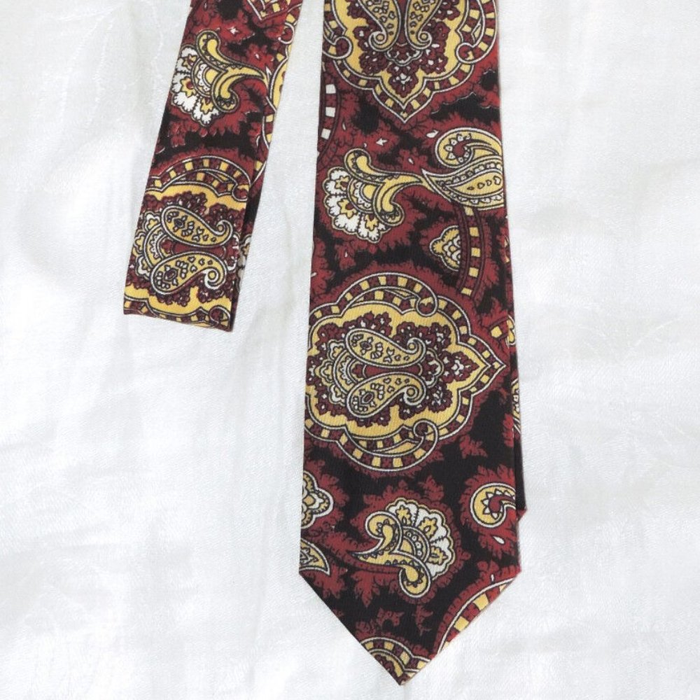 Botany Paisley Neck Tie